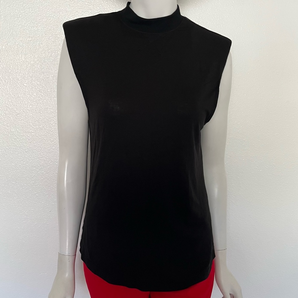 Urban Outfitters black shoulder pad tee size Small NWOT